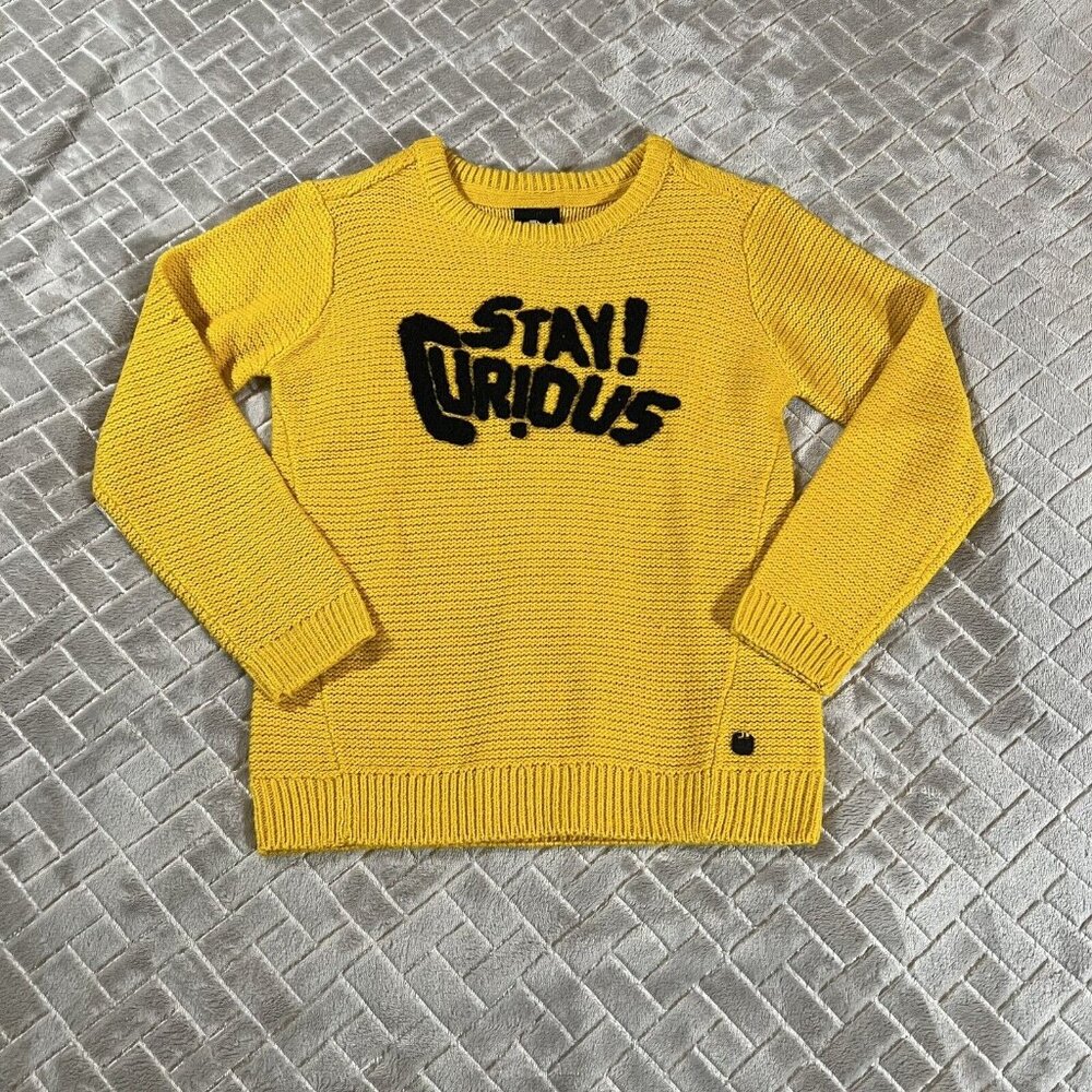 JM Unisex Kids Size 5 Sweater Mustard Yellow Spell Out Minimalist Winter